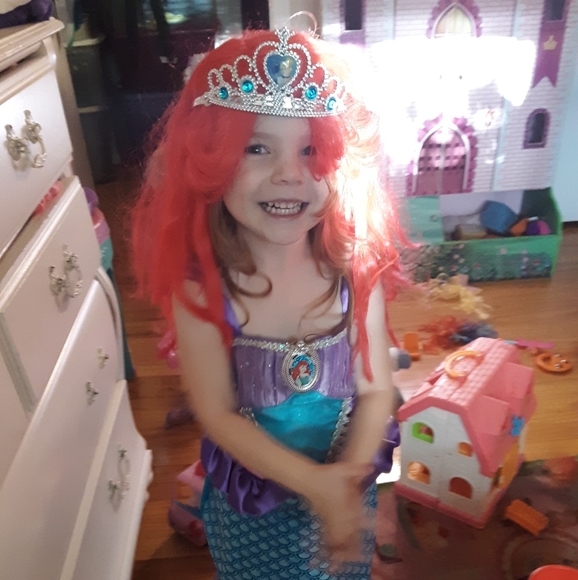 Meet your Posher, Dawn - Picture 2 of 16